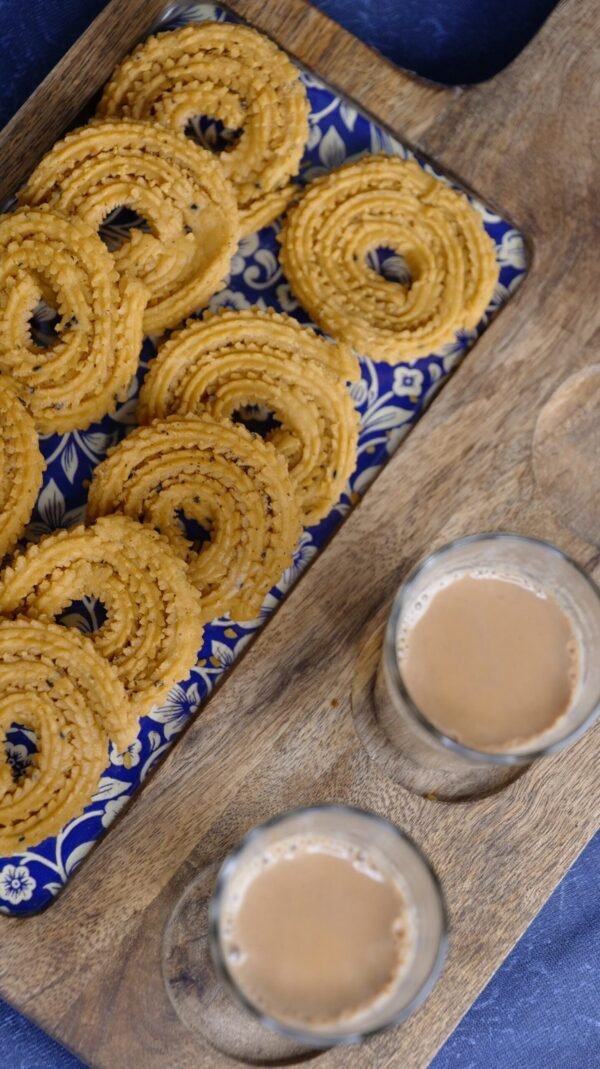 Moong Chakli